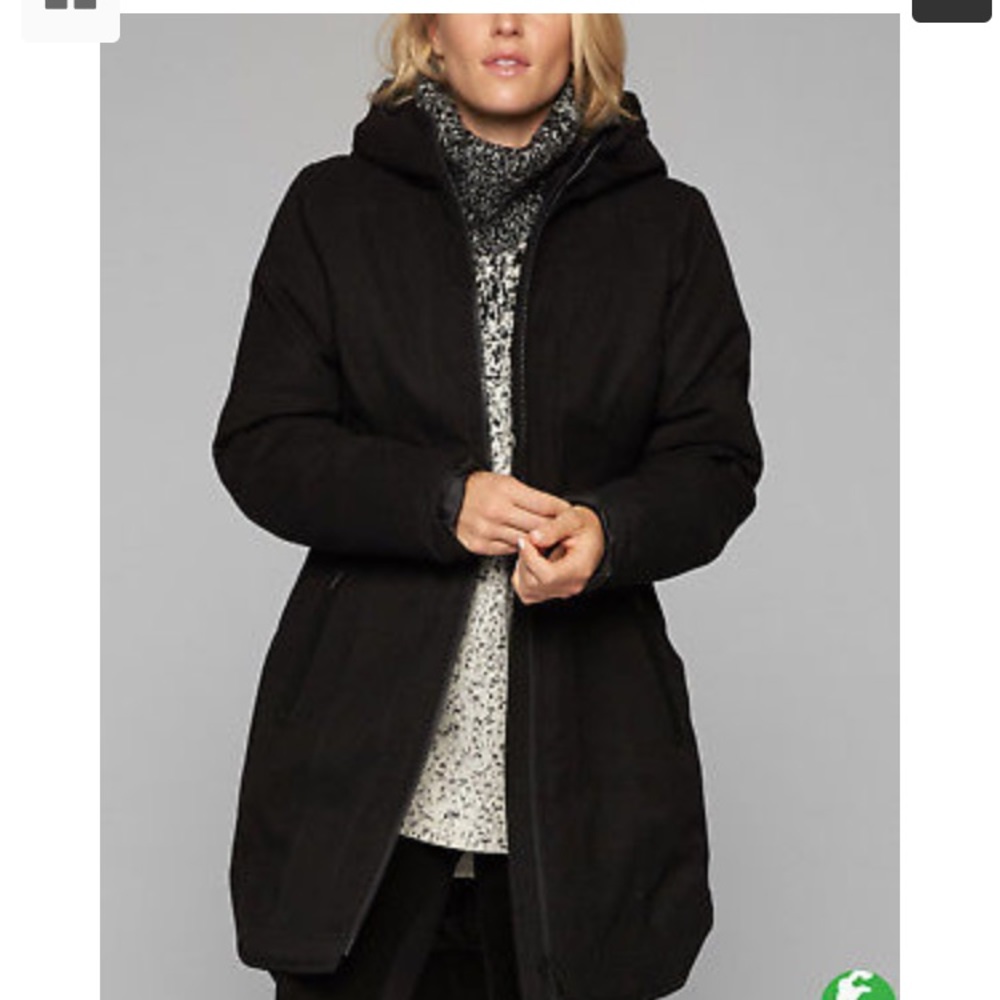 Athleta cascades parka